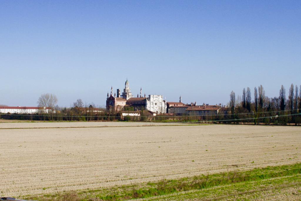 Hotel Monumento Certosa di Pavia Buitenkant foto
