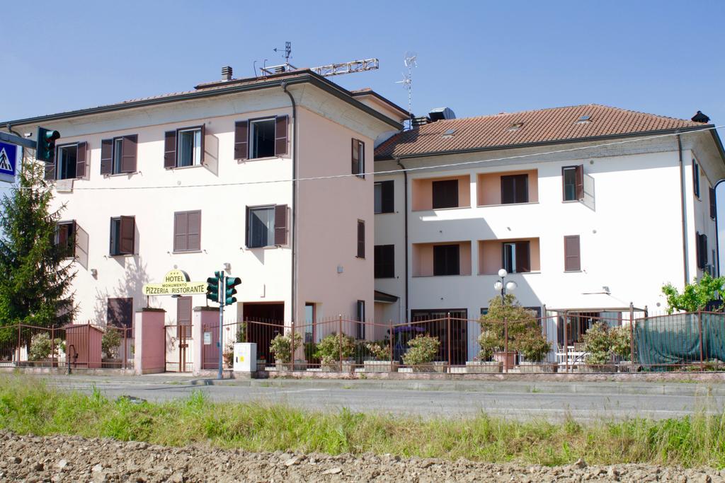 Hotel Monumento Certosa di Pavia Buitenkant foto