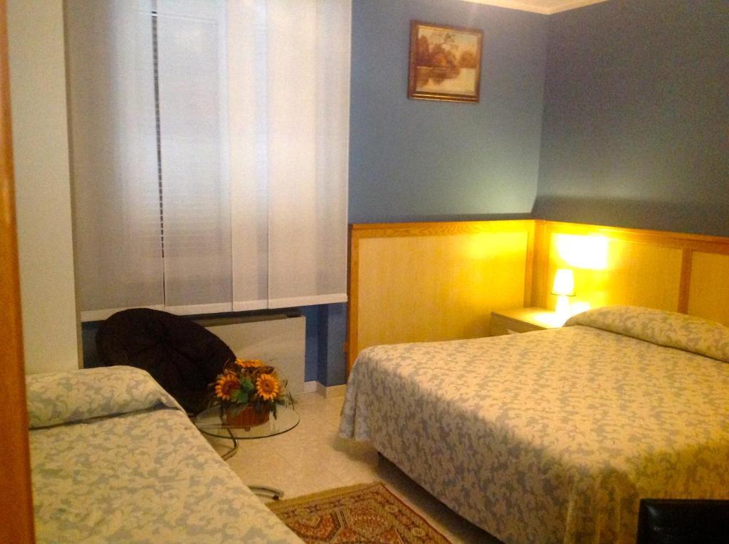 Hotel Monumento Certosa di Pavia Kamer foto